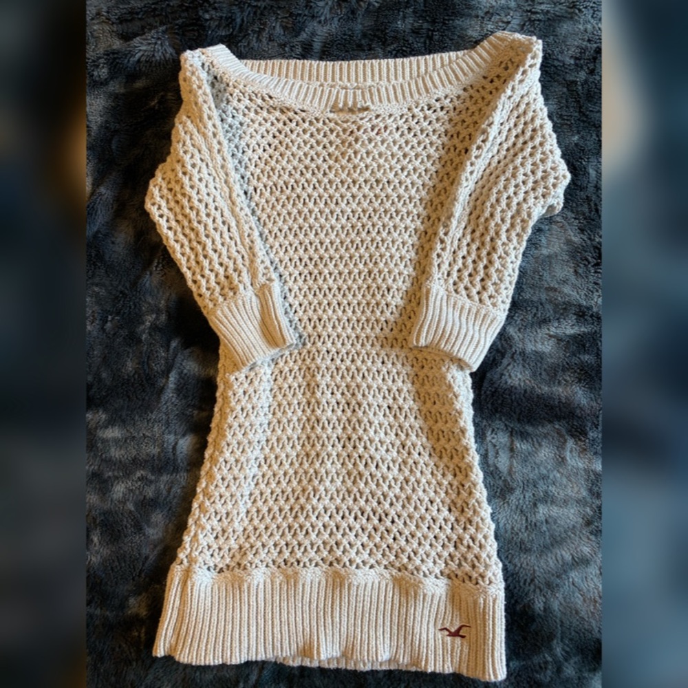 Super cute crochet hollister sweater
